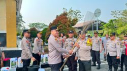 Polres OKU Serahkan Bantuan Alat Pemadam Api X FIRE Kepada Personel Dan Bhabinkamtibmas