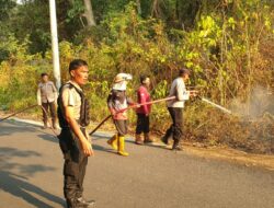 Terjadi Kebakaran Lahan di Jalan Kol Burlian di Desa Pusar Kec. Baturaja Barat Kabupaten Ogan Komering Ulu